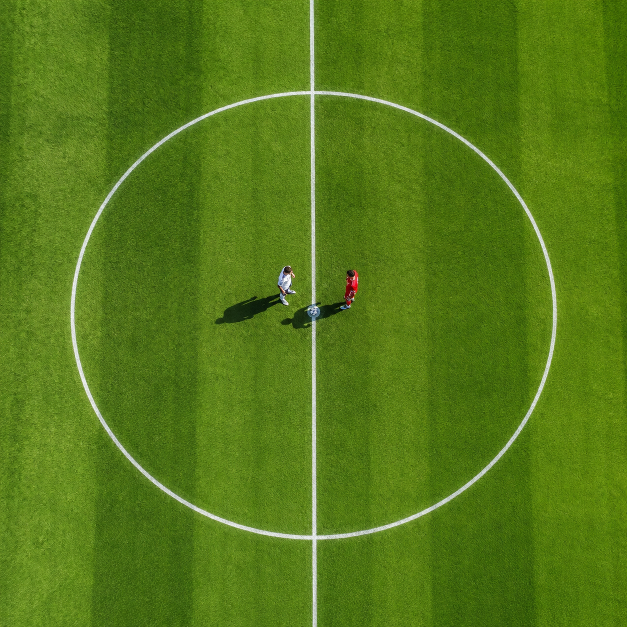 CENTRE CIRCLE